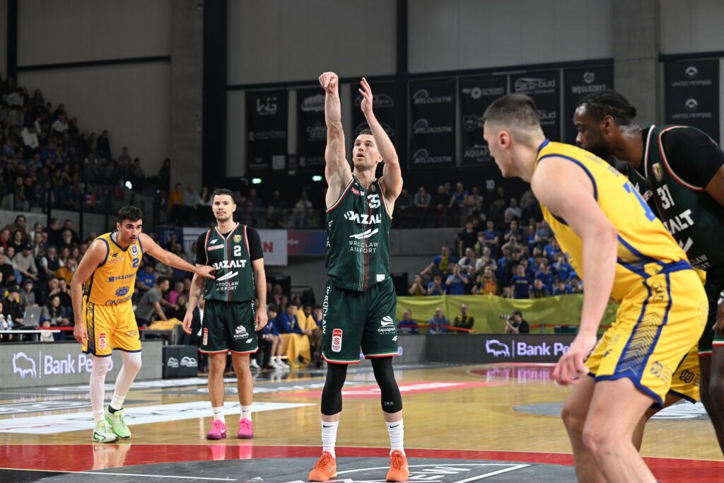 Ostrowski zimny prysznic [RELACJA]